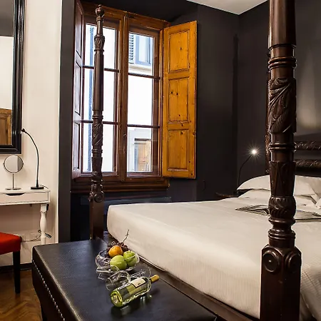 Couette-café Porcellino Gallery Art Boutique Bb 4*