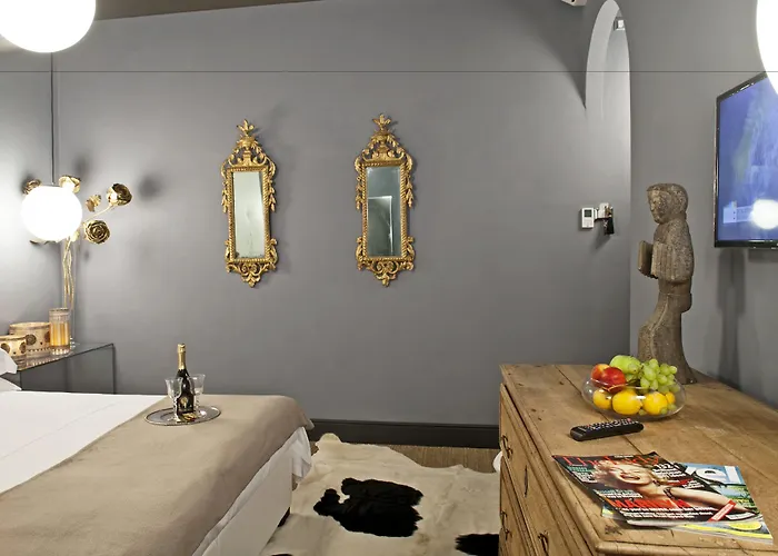 Porcellino Gallery Art Boutique Bb Alojamento de Acomodação e Pequeno-almoço 4*