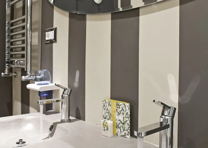 Porcellino Gallery Art Boutique Bb Alojamento de Acomodação e Pequeno-almoço 4*