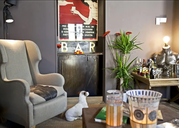 Porcellino Gallery Art Boutique Bb Alojamento de Acomodação e Pequeno-almoço Florença